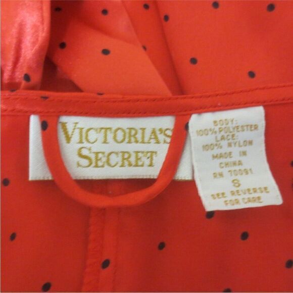 Victoria’s Secret Vintage Gold Label Red Robe - Picture 3 of 3
